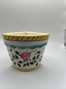 Italian Flowers Vines Hand Painted Art Pottery Flower Pot Planter 4.5” Triangle - Picture 1 of 6
