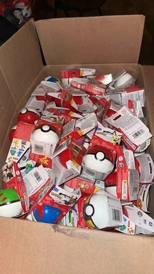 Mega Construx Pokemon Lote de 20 Piezas Lego Pokeballs Nuevas Medias Rellenos Navidad Foto 1 de 4
