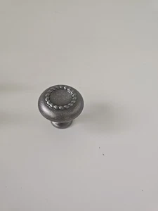 Perilla de 10 cajones tira níquel cepillado muy pesado con tornillos - Imagen 1 de 4