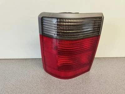 2000 2001 2002 Range Rover P38 Left Driver LH Tail Light OEM - Image 1 of 4