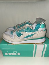 diadora v9000