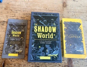 THE SHADOW WORLD SCI-FI STORYTELLING KARTENSPIEL - NEU IN OPEN BOX - MAGISCHES MYRIORAMA - Bild 1 von 3