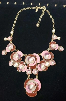 Kate Spade "DECO BLOSSOM" 领玫瑰粉色棕色花朵绽放珐琅项链 — 第 1/4 张图片
