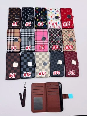 Funda tipo billetera de cuero de diseñador abatible para iPhone  Foto 1 de 4