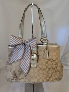 COACH HANDBAG Gold, Beige Bag Nice Used Condition! - Picture 1 of 13