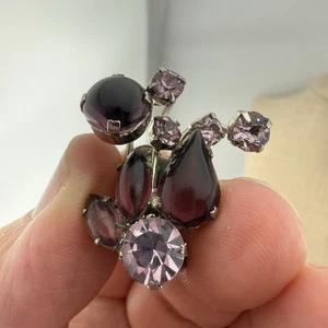 Pendientes de clip vintage Karu Arke Austria púrpura estrás firmados - Imagen 1 de 6