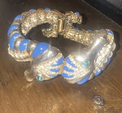 Brazalete Brazalete Betsey Johnson Betsey And The Sea Sea Seahorse Azul Esmalte con Bisagras Foto 1 de 4