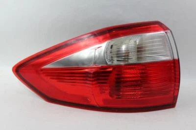 Luz trasera izquierda cuarto panel exterior montado Ford C-Max 2013-16 OEM #24889 Foto 1 de 4