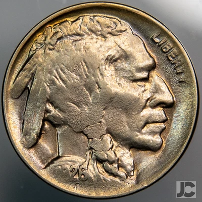 Монета номиналом 5 центов 1926-D с изображением буйвола 2 РАЗНОВИДНОСТИ ПЕРЬЕВ FS-401 изящные тонкие радужные цвета BU не бывшая в обращении - Изображение 1 из 4