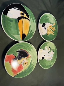 "Juego de 4 platos de loro Pottery Barn de 7"" ensalada almuerzo tucán Florida aves guacamayo"  - Imagen 1 de 3