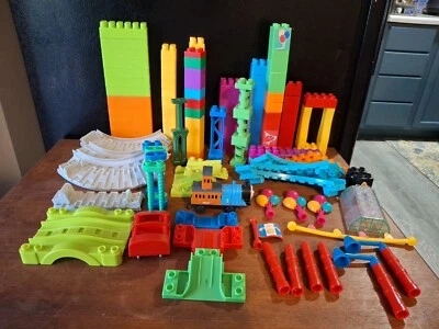 130+ Pieces Mega Bloks Lego Blocks Thomas & Friends Track Parts Extras  - Image 1 of 4