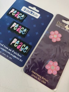 2 PATCH EMS IRON ON APPLIQUES "peace" and sparkly flowers (b6) - Picture 1 of 7