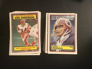 1983 TOPPS Football Base Singles You Choose ONE Card 1-396