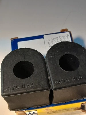 OLDS CUTLASS CIERA SWAY BAR BUSHES 82- 96 - Image 1 of 4