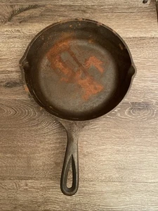 Vintage Lodge USA 5SK padella in ghisa 8" doppio beccuccio - Foto 1 di 7