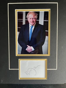 BORIS JOHNSON - FORMER PRIME MINISTER - EXCELLENT SIGNED DISPLAY - Picture 1 of 1