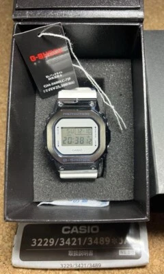 Casio G-Shock G-5600LC-7JF de Japón Foto 1 de 4