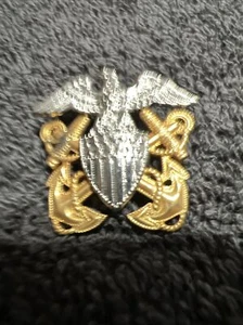 WWII N.S.MEYER made USN Officer's Cap Pin/Badge Sterling & Gold Filled. Lot 100 - Picture 1 of 8