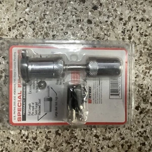 Trimax Locks Coupler Door Latch Lock #TC1 - Picture 1 of 4