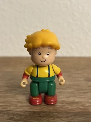 Caillou & Friends Treehouse 2.5” Action Figure Leo Plastic Toy - Image 1 of 4