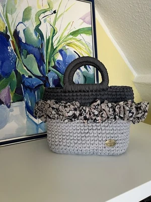 Handtasche Umhängetasche gehäkelt Handmade Damen - Bild 1 von 4