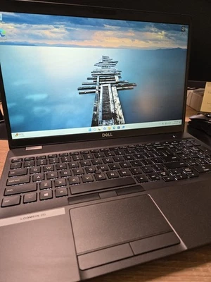 Dell Latitude 5501 15.6" i5-9400H 16GB RAM 256GB SSD Windows 11 Charger - Image 1 of 3