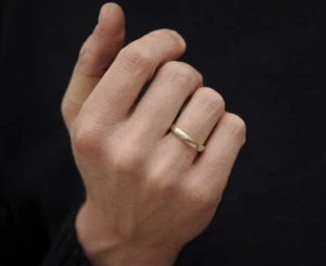 Vintage Yellow Gold Filled WEDDING BAND Ring 3-1/2mm Size 10 NEW Old Stock - Picture 1 of 7
