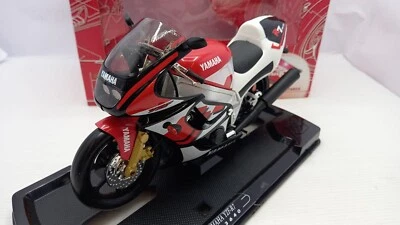 GUI13640 Guiloy Yamaha YZF-R7 1/10 - Immagine 1 di 4