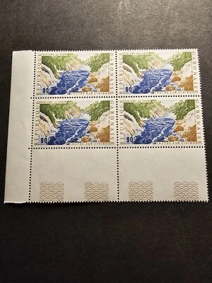 Sello Gabón Turismo De Gabón Paisaje Bloque De 4 Nº 535 Nuevo ** Lujo MNH 1983 Foto 1 de 2
