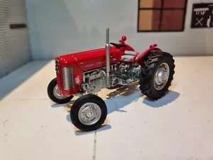 Massey Ferguson MF65 Series Tractor 1957 1965 1:32 Scale Classic Model UH6269 - Picture 1 of 10