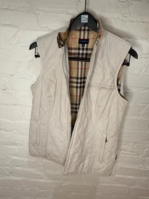 Burberry London (Golf) Women’s Quilted Cream Vest Size M - image 1 of 4