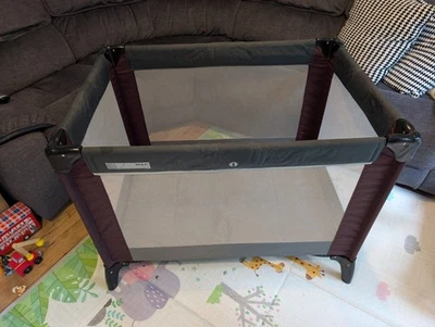 Mamas and Papas Travel Cot - No Mattress - Image 1 of 4