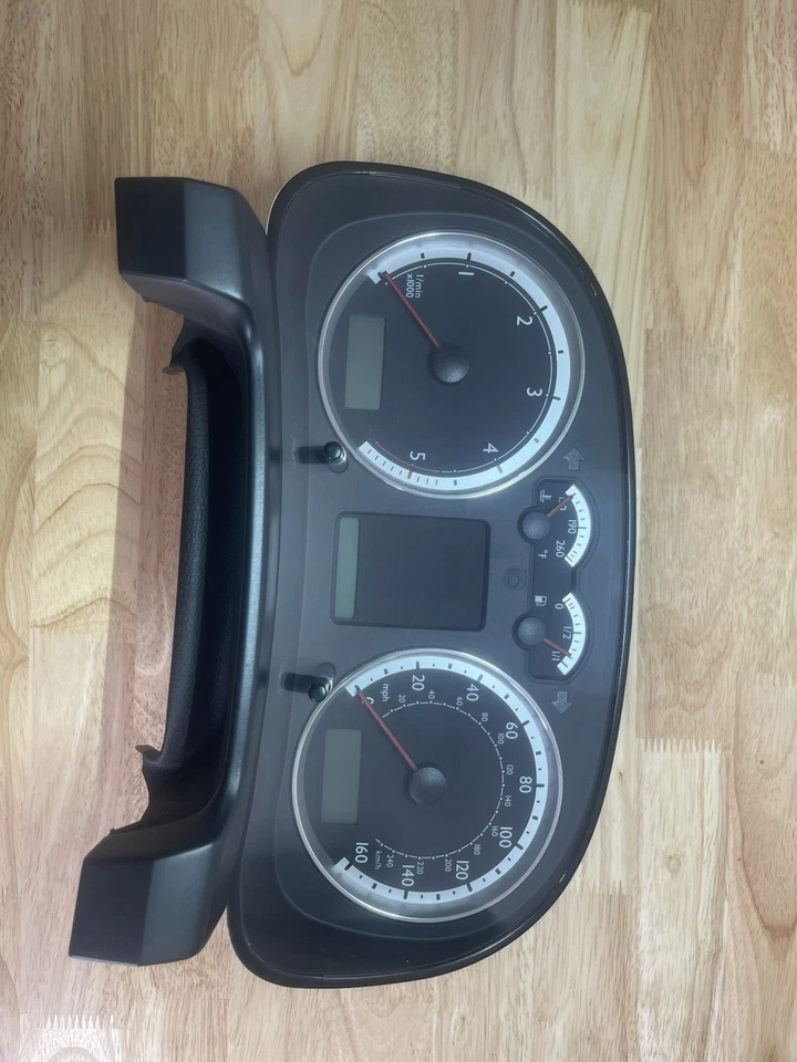 Volkswagen Jetta 2004-2005 cuadro de instrumentos velocímetro OEM 1J5-920-906R Foto 1 de 4