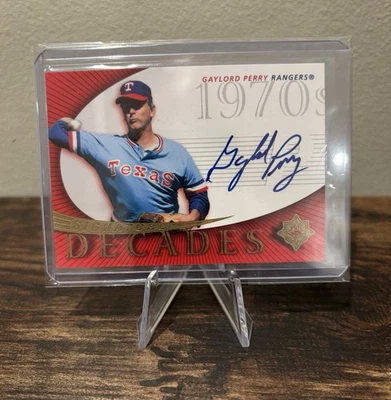2005 Ultimate Signature Edition - Signature Decades Gaylord Perry #SD-GP1 (AU) - Image 1 of 2