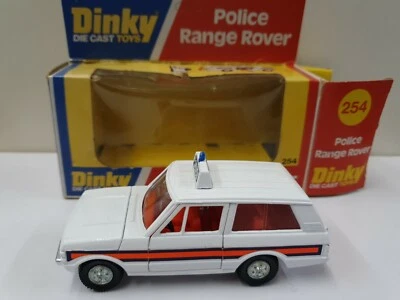 Dinky 254 Police Patrol Range Rover In Good Condition  - Image 1 of 4
