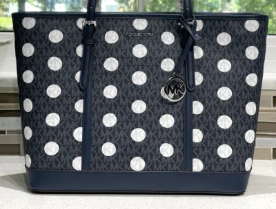 MICHAEL KORS JET SET TRAVEL LARGE ZIP SHOULDER TOTE BAG PURSE MK NAVY WHITE DOTS - Image 1 of 4