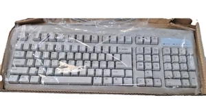 VINTAGE BTC PS/2 WINDOWS KEYBOARD MODEL 5123S RM0-KBRK - Picture 1 of 5