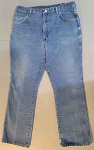 VTG Wrangler 945Nav Jeans Mens 38x31 Cowboy Cut Regular Fit 90s Made in USA - Picture 1 of 11