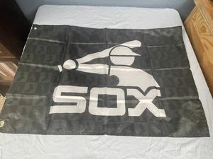 NEW Vintage White Sox Baseball Team Flag Pennant 30 1/2'' x 21" - Picture 1 of 4