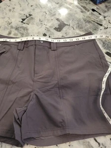 NWT Willit Womens grey/Black Cargo Shorts UPF 50 Hiking Golf SPF Stretch Sz 14 - Picture 1 of 13