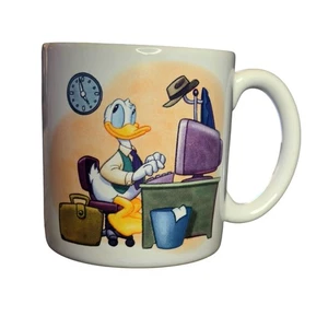 The Disney Store Donald Duck “The Clock Watcher" Office Big Mug Walt Disney - Picture 1 of 5