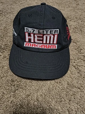 Gorra ajustable Dodge Hemi Magnum negra bordada usada buen estado Foto 1 de 4