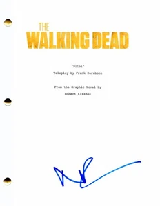 NORMAN REEDUS SIGNED AUTOGRAPH THE WALKING DEAD FULL PILOT SCRIPT - DARYL DIXON - Picture 1 of 2
