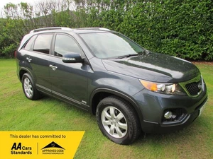 2012 Kia Sorento 2.2 CRDi KX-2 5dr Auto ESTATE Diesel Automatic - Picture 1 of 24