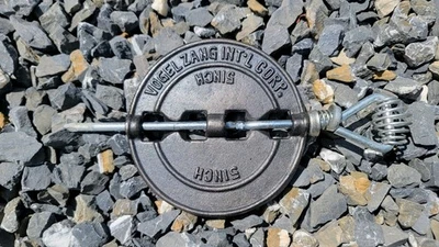 Vogelzang Intl. Amortiguadores de tubo de estufa de hierro fundido Corp de 5" de colección Foto 1 de 2