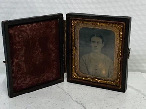 ANTIQUE 1800s Tin Type Tintype Photo Album Case with Photo of 1800s Woman - Picture 1 of 7