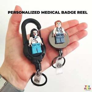 Custom Doctor Badge Reel – Minifigure ID Holder for Nurses & Medical Staff - Picture 1 of 18