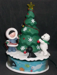 Hallmark 2012 Trimming the Tree - Frosty Friends - Magic - Nuevo en caja - Imagen 1 de 17