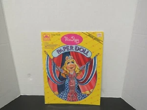 Miss Piggy Deluxe Edition Paper Doll Book 1994 - Picture 1 of 2