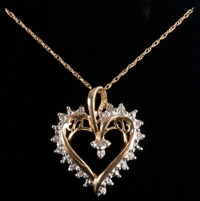 10k Yellow White Gold Round Diamond Two-Tone Heart Style Necklace .0425ctw - Image 1 of 4